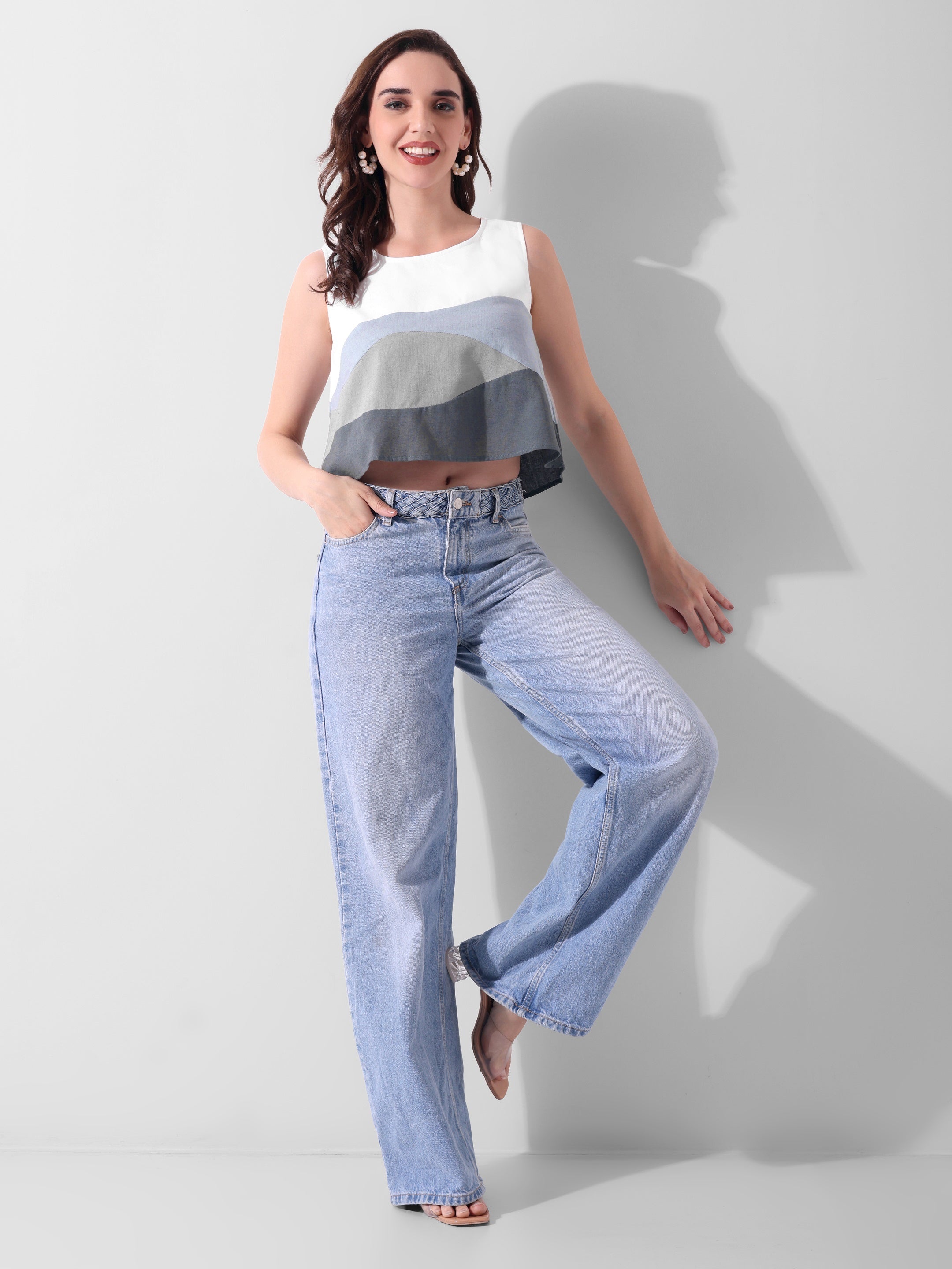 Layered Horizons Top